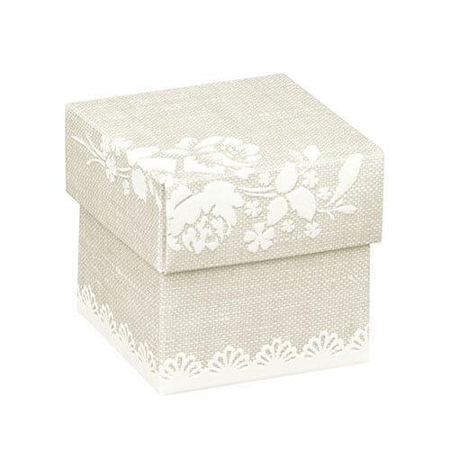 boite motif fleur et dentelle