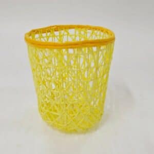 Mini panier ajouré 6x7.5cm